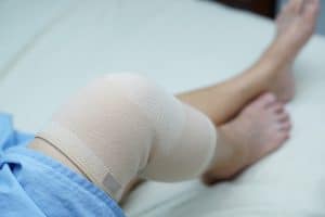 Knee Revision Surgery in Westchester | Revision Knee Replacement Surgery | Speciality Orthopaedics